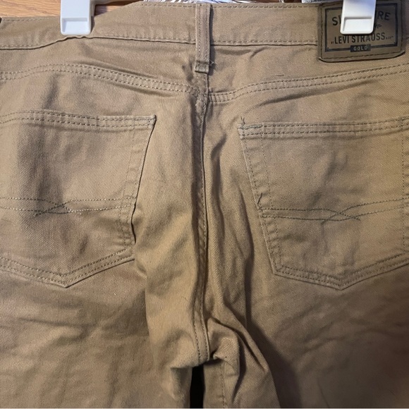 Levi Strauss Gold Skinny Jeans - Picture 3 of 3